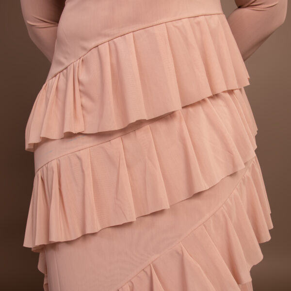 Elegant Ruffle Maxi Dress